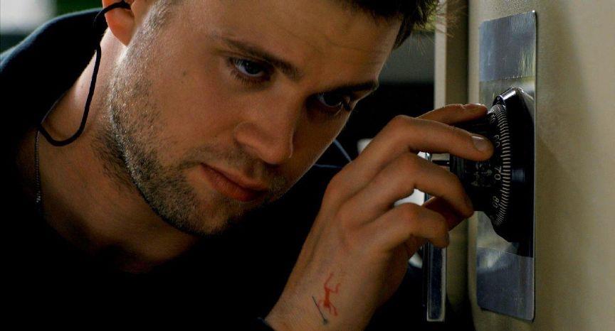 “Tuner”, um thriller policial altamente divertido