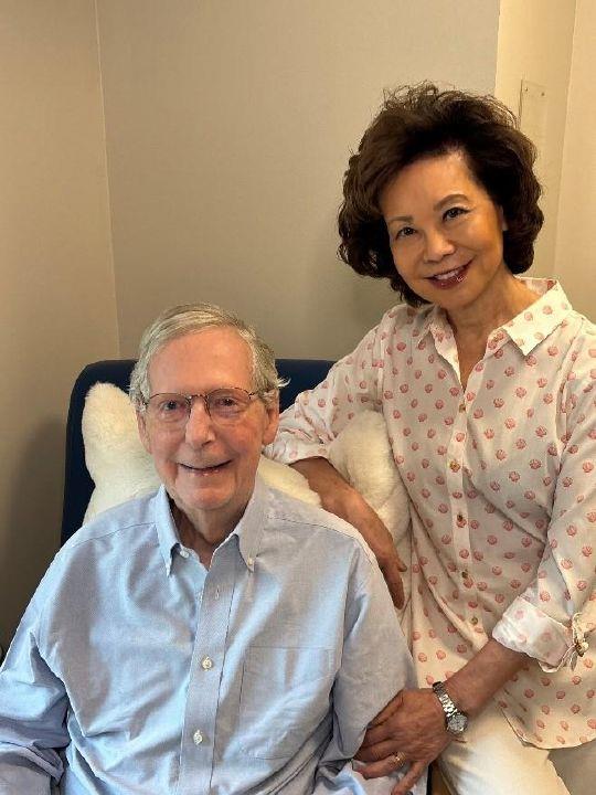 McConnell emite segunda declaração sobre saúde